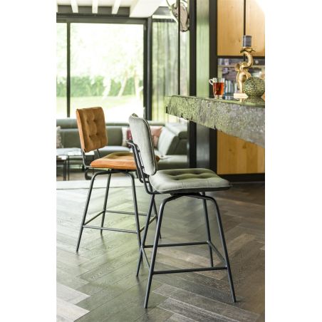 Manou, chaise de bar avec accoudoirs - off black - tissu Karese - Henders and Hazel