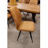 Chaise MAGNUS en tissu coloris whisky de style vintage