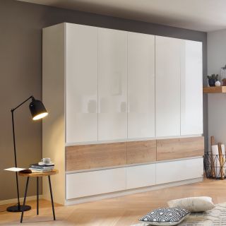 Armoire 226 cm WINDSOR avec 5 portes et 6 tiroirs en décor blanc brillant et chene halifax