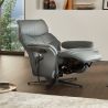 Fauteuil relax électrique 2 moteurs en cuir 24 EASYSWING 7052 avec releveur de la marque HIMOLLA