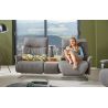 Canapé 2 places 198 cm en tissu CUMULY COMFORT 4051 avec 2 relax électriques et table intermédiaire de la marque HIMOLLA