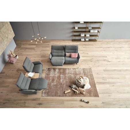 Canapé 2 places 198 cm en tissu CUMULY COMFORT 4051 avec 2 relax manuels et table intermédiaire de la marque HIMOLLA