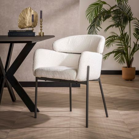 Chaise avec accoudoirs ADELINE en tissu boucle blanc ou sable