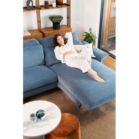 Canapé d'angle 310 cm ADORA avec chaise longue électrique en tissu escana de ROM1961