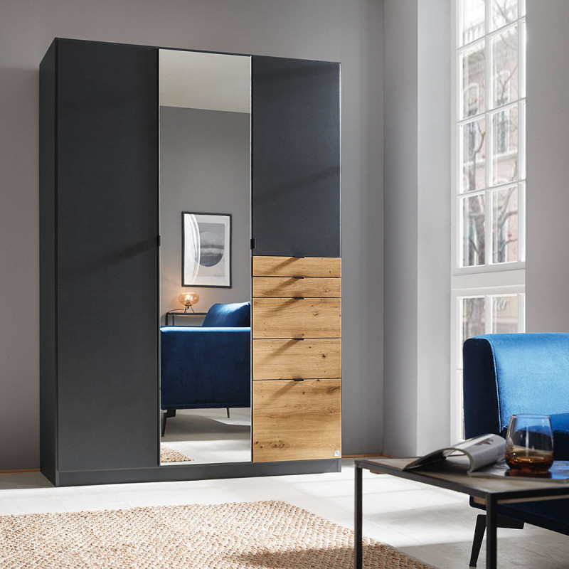Armoire KENORA avec 3 portes, dont 1 porte miroir, et 5 tiroirs en décor gris mat et chene artisan