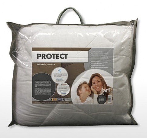 Couette 4 saisons 240 x 220 cm en microfibre PROTECT
